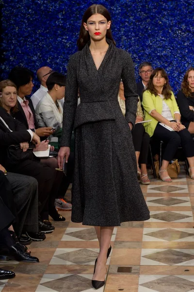 Look 39